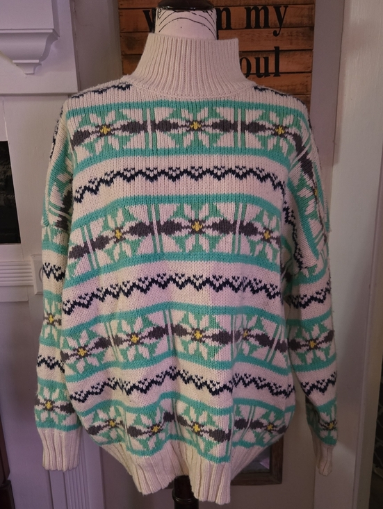 American Eagle Outfitters Sweaters - America Eagle 1990's Turtleneck Fair Isle Sweater - Ivory & Mint